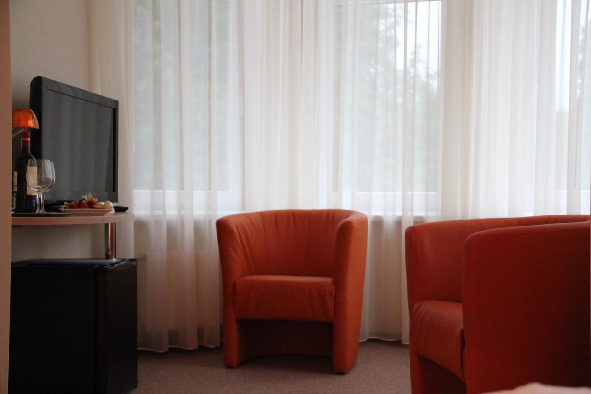 Dzintars Hotel Jūrkalne Buitenkant foto