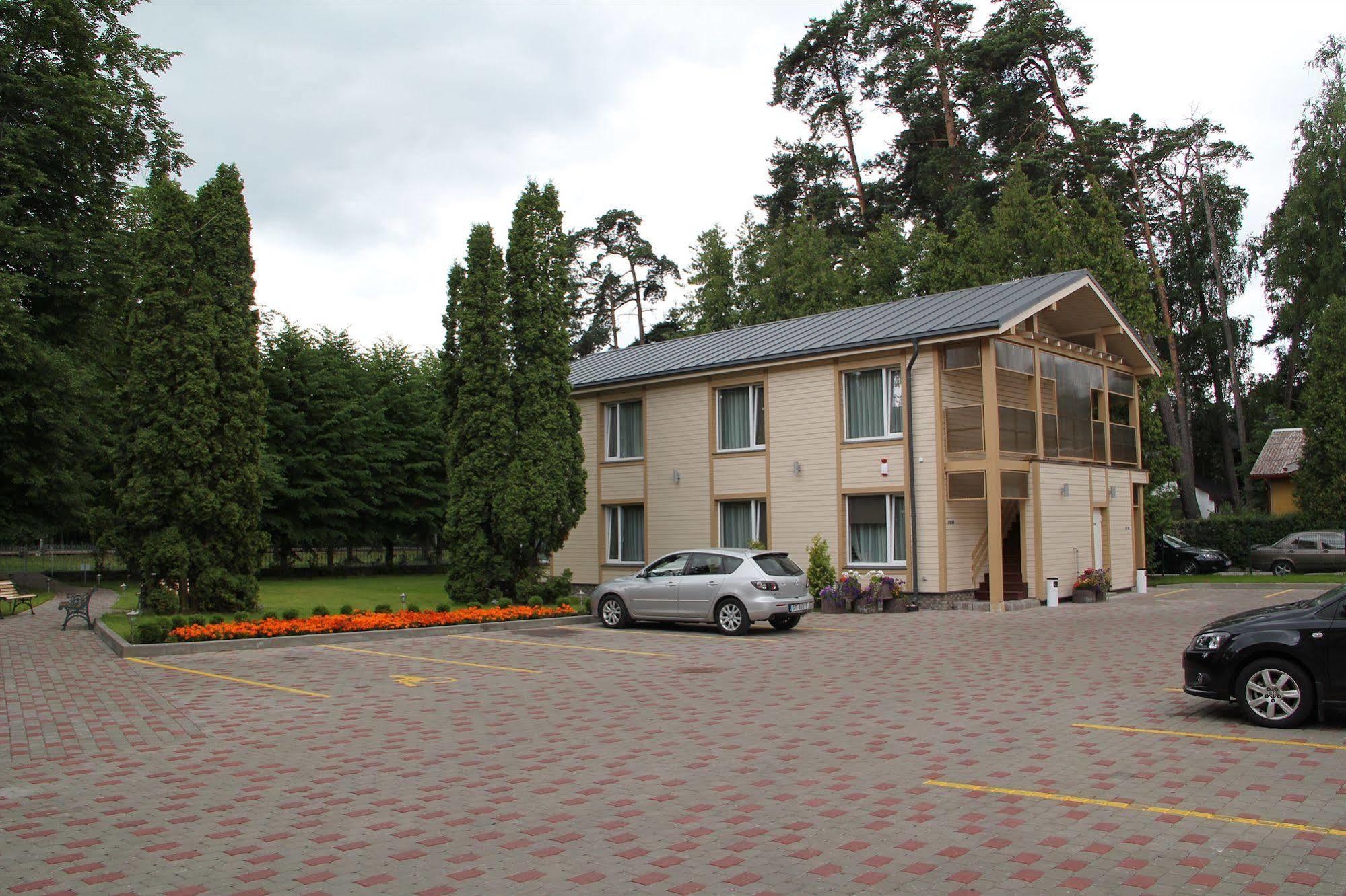 Dzintars Hotel Jūrkalne Buitenkant foto